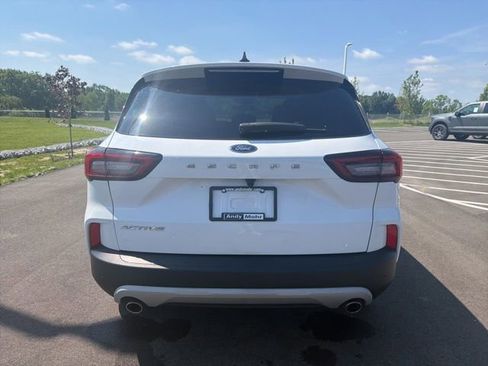 Used 2023 Ford Escape Active FWD image 8