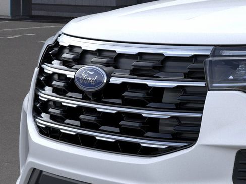 New 2026 Ford Explorer Active image 17