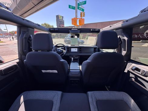 Used 2021 Ford Bronco Big Bend image 9