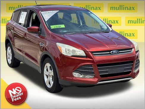 Used 2016 Ford Escape SE FWD image 1