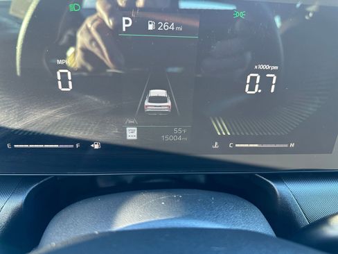 Used 2025 Kia K4 LXS image 41