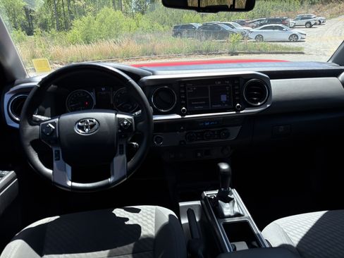 Used 2023 Toyota Tacoma SR5 w/ Technology Package image 22