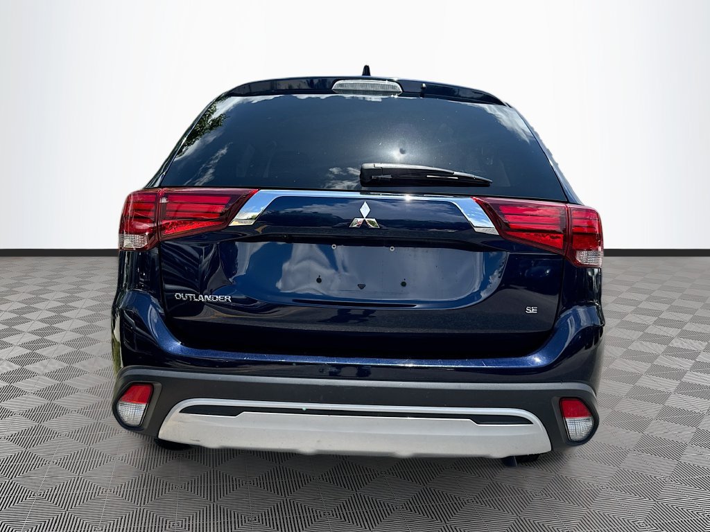 Used 2020 Mitsubishi Outlander SE FWD image 7