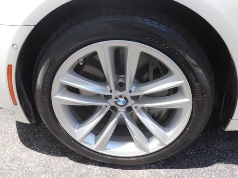 Used 2018 BMW 750i RWD image 37