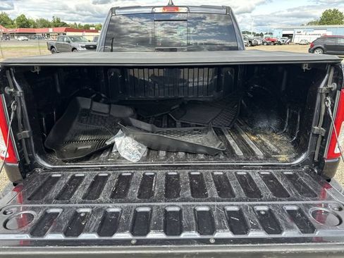Used 2019 RAM 1500 Big Horn AWD/4WD image 22