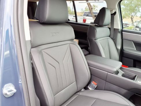New 2026 Hyundai Santa Fe XRT AWD/4WD image 7
