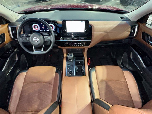 Used 2023 Nissan Pathfinder Platinum AWD/4WD image 25