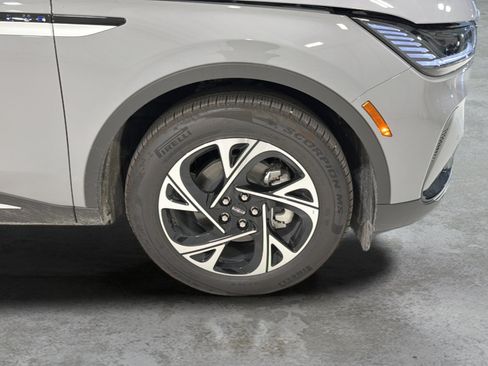 New 2026 Lincoln Nautilus Premier w/ Equipment Group 102A AWD/4WD image 28