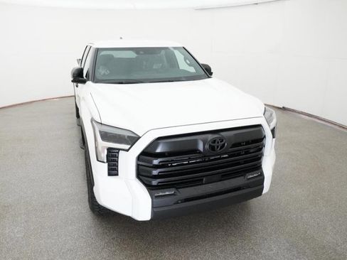 New 2026 Toyota Tundra SR5 AWD/4WD image 16