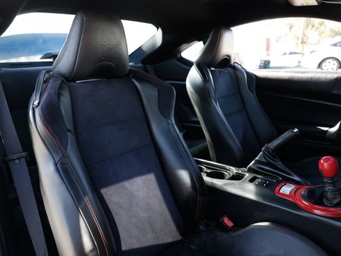 Used 2013 Subaru BRZ Limited RWD image 21