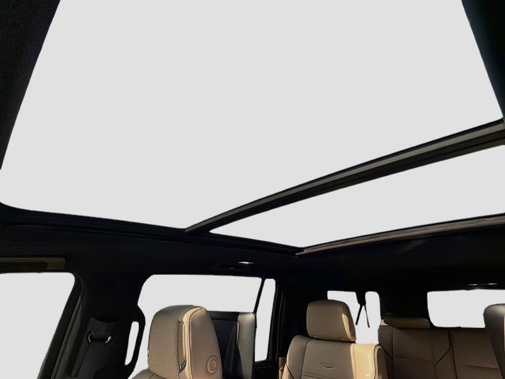Used 2021 Cadillac Escalade ESV Premium Luxury w/ Driver Assist Tech Package AWD/4WD image 23
