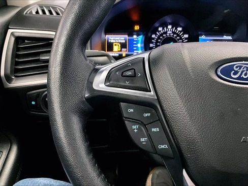 Used 2023 Ford Edge SEL w/ Convenience Package image 17