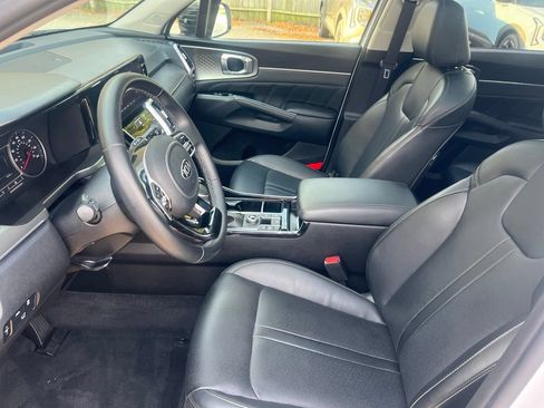 Used 2021 Kia Sorento SX FWD image 4