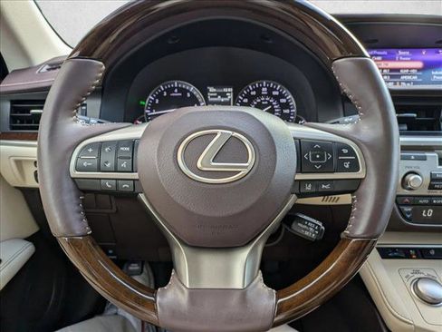 Used 2017 Lexus ES 350 image 12