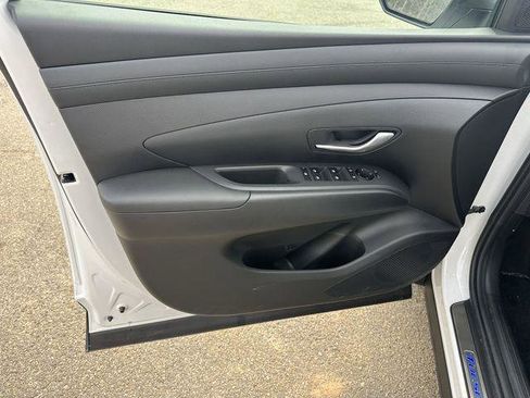 New 2025 Hyundai Tucson SEL image 10