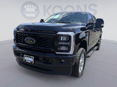 Used 2025 Ford F250 Lariat w/ Black Appearance Package