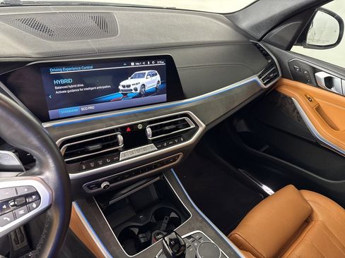 Used 2022 BMW X5 xDrive45e w/ M Sport Package image 26