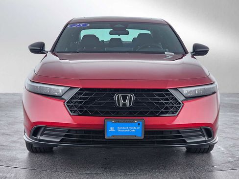 Used 2025 Honda Accord Sport image 8