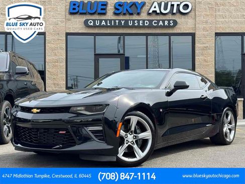 Used 2017 Chevrolet Camaro SS RWD image 1