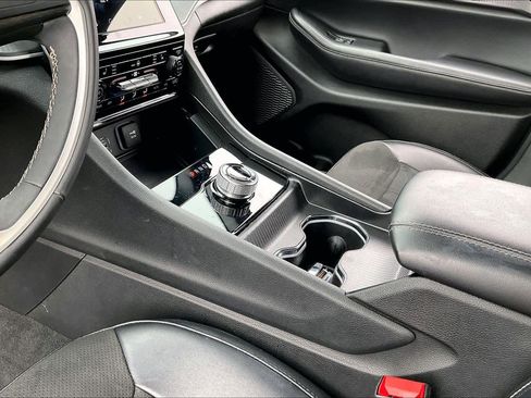 Used 2024 Jeep Grand Cherokee Altitude image 18