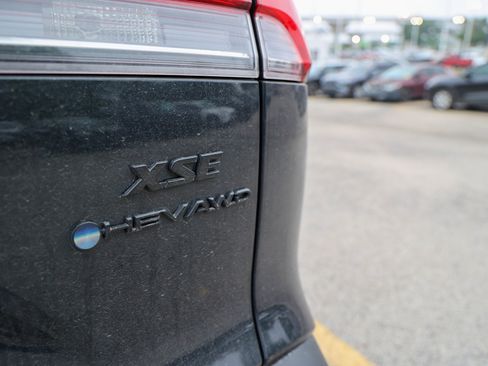 Used 2025 Toyota Corolla Cross AWD Hybrid w/ Convenience Package image 11