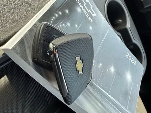 Used 2023 Chevrolet Silverado 1500 High Country w/ Technology Package image 37