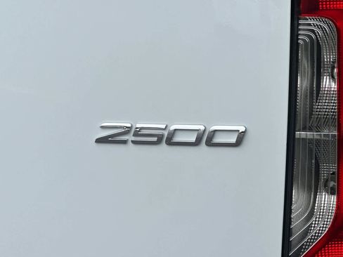 New 2026 Mercedes-Benz Sprinter 2500 image 24