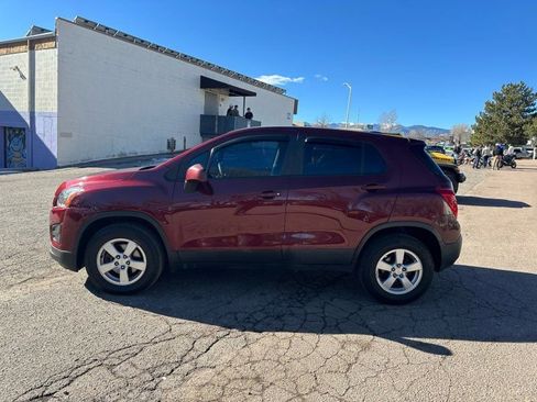Used 2016 Chevrolet Trax LS image 4