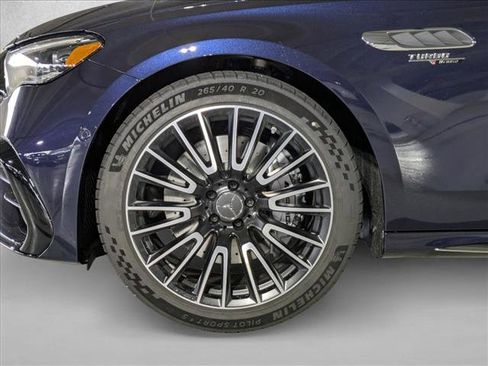 New 2026 Mercedes-Benz E 53 AMG e 4MATIC Sedan image 10
