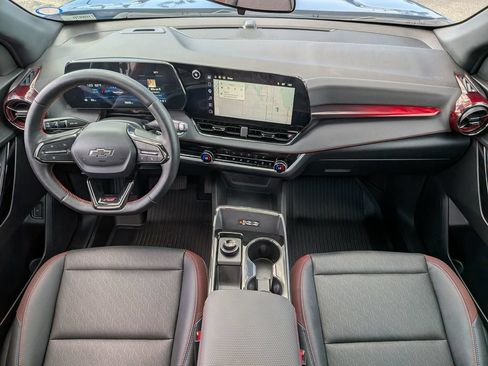 Used 2026 Chevrolet Equinox RS w/ LPO, Floor Liner Package FWD image 30