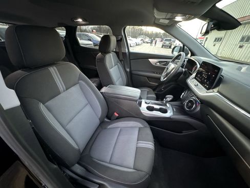 Used 2023 Chevrolet Blazer LT w/ Convenience Package FWD image 24