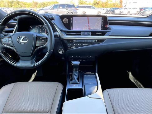 Used 2019 Lexus ES 350 image 15