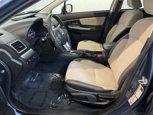 Used 2017 Subaru Crosstrek 2.0i Premium image 8