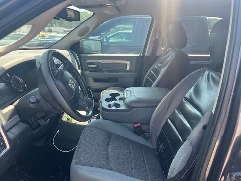 Used 2017 RAM 1500 Big Horn AWD/4WD image 2