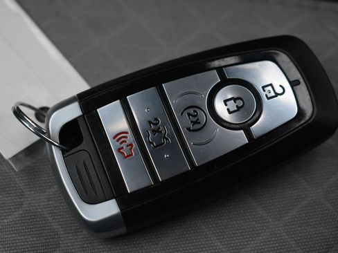 Used 2024 Ford Escape Active AWD/4WD image 30