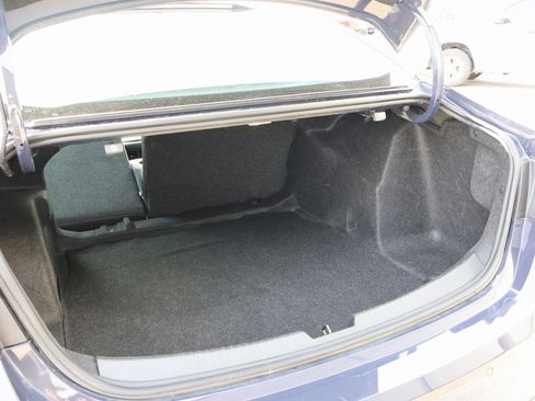 Used 2025 Chevrolet Malibu LT image 15