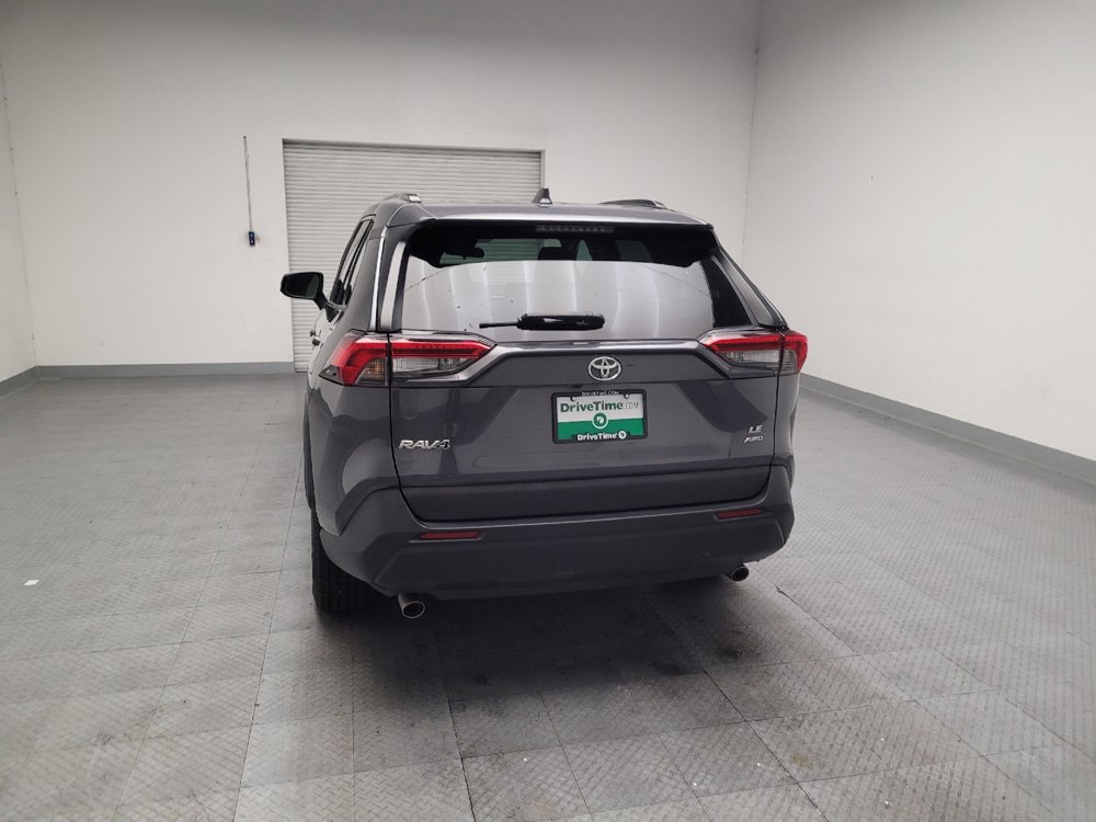 Used 2021 Toyota RAV4 LE AWD/4WD image 6