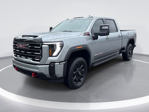 Used 2026 GMC Sierra 2500 AT4 w/ AT4 Premium Plus Package AWD/4WD image 3