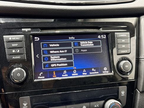 Used 2020 Nissan Rogue SL image 38