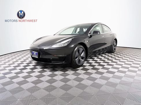 Used 2019 Tesla Model 3 Standard Range Plus RWD image 1