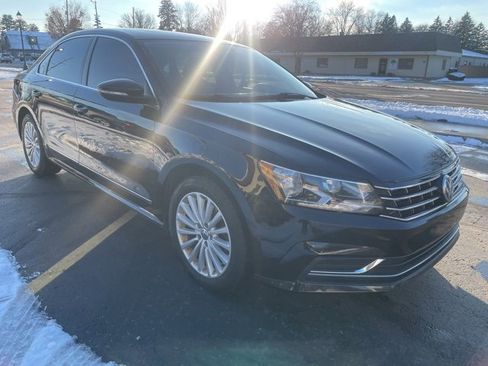 Used 2017 Volkswagen Passat 1.8T SE image 8