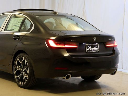 New 2026 BMW 330i xDrive Sedan w/ Premium Package image 8