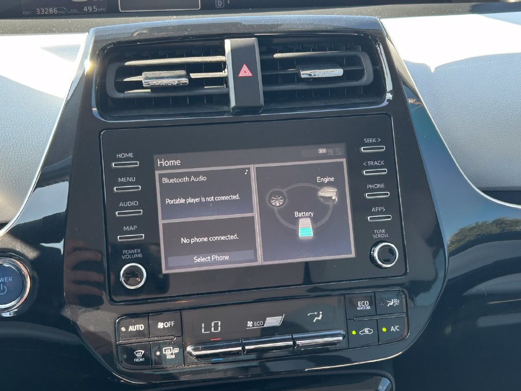 Used 2020 Toyota Prius XLE FWD image 18