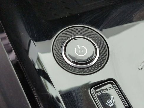 Certified 2023 Kia Niro Wind FWD image 17
