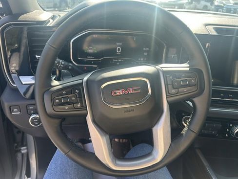 Used 2024 GMC Sierra 1500 SLT w/ SLT Premium Plus Package AWD/4WD image 28