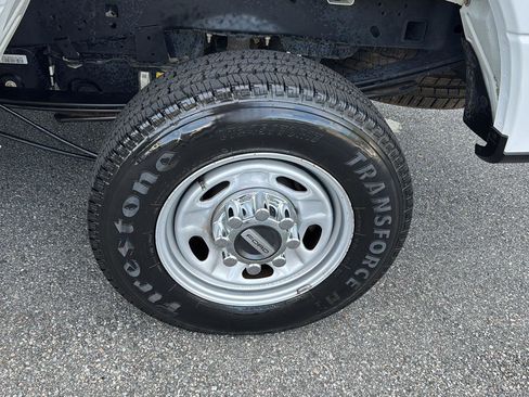 Used 2019 Ford F250 XL w/ Power Equipment Group image 30