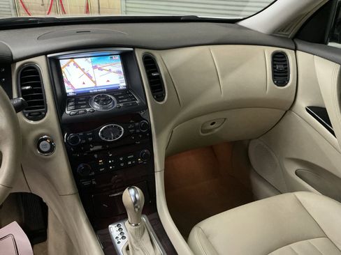 Used 2010 INFINITI EX35 Journey image 23
