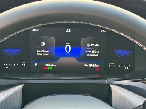 Used 2022 Volkswagen Taos SE image 24