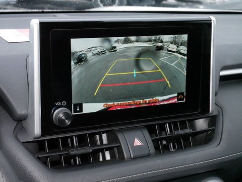 Certified 2025 Toyota RAV4 XLE image 29