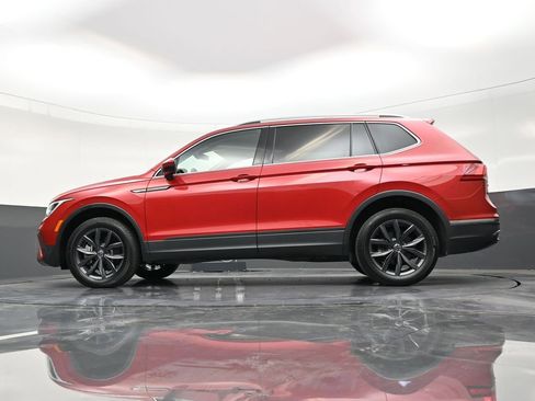 Used 2023 Volkswagen Tiguan SE image 22